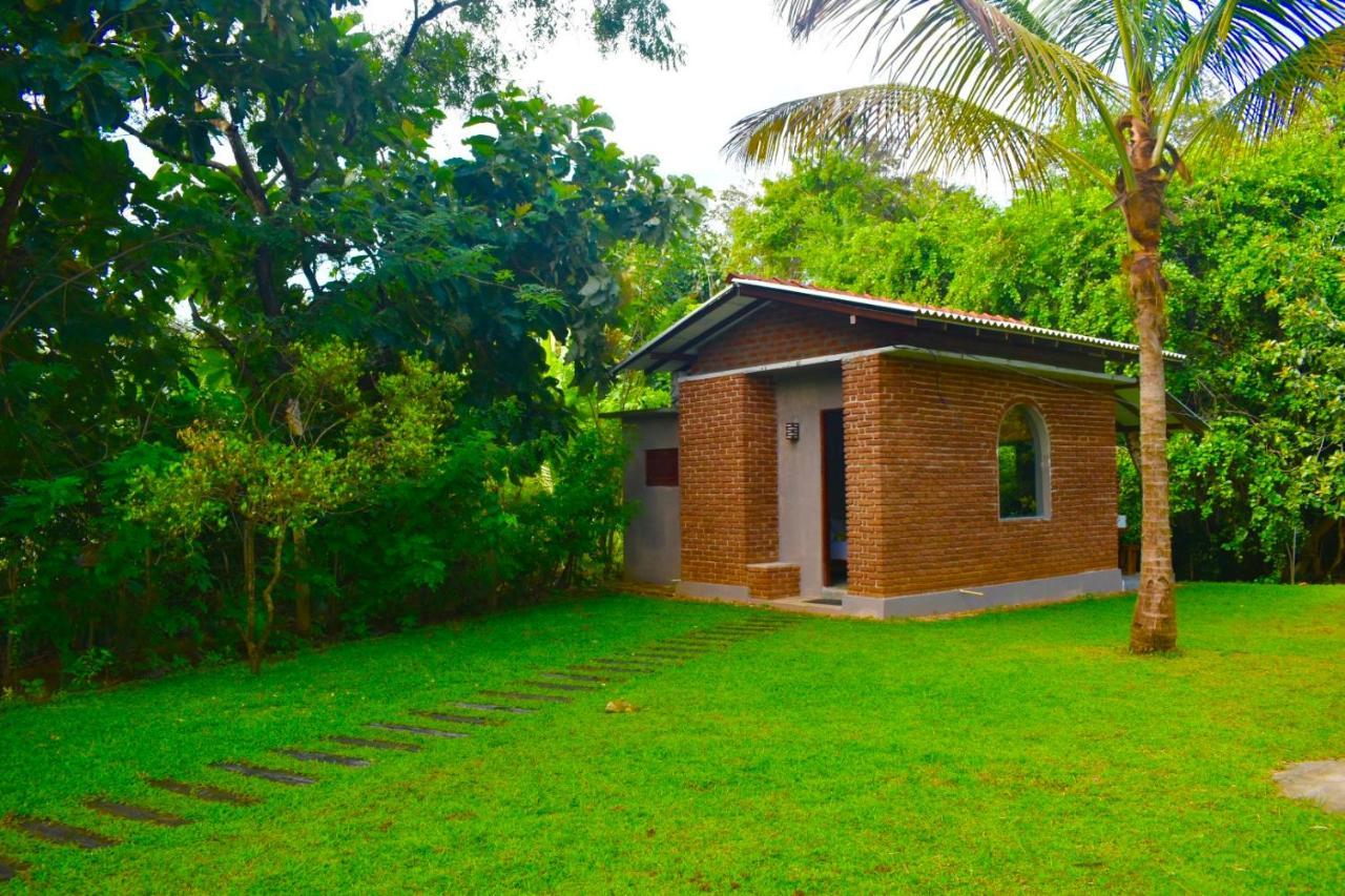 Sayon River Cottage & Eco Garden Monaragala 外观 照片